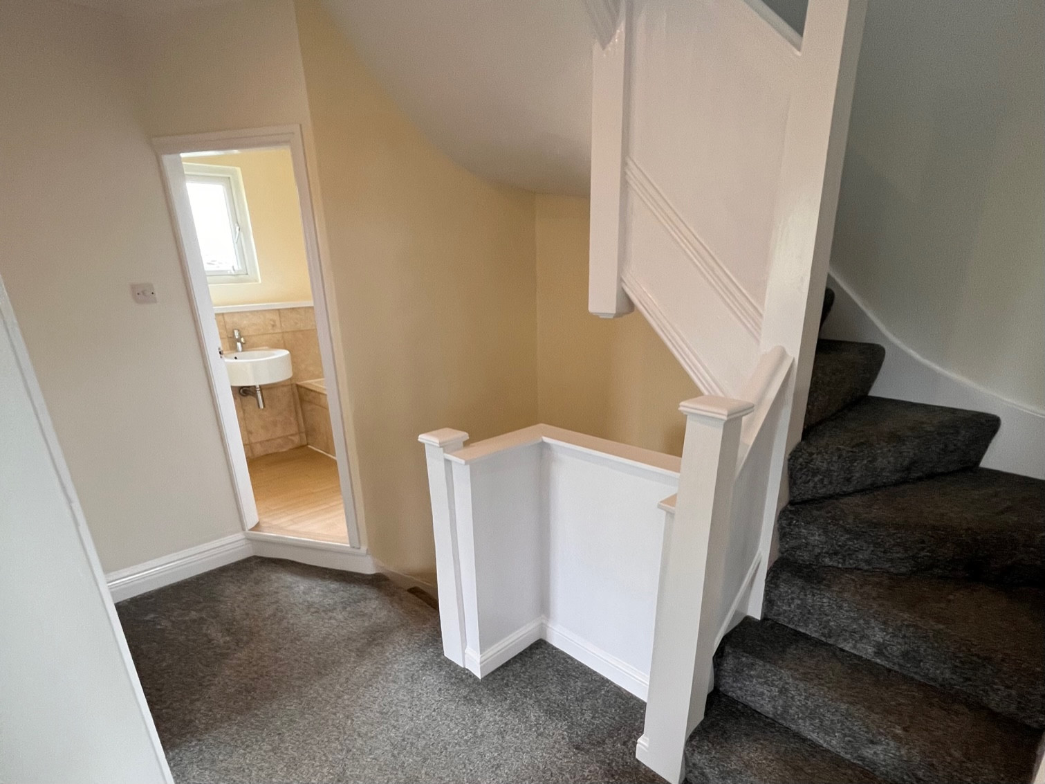 Photo of  Ashleigh Road,  Leeds, LS16