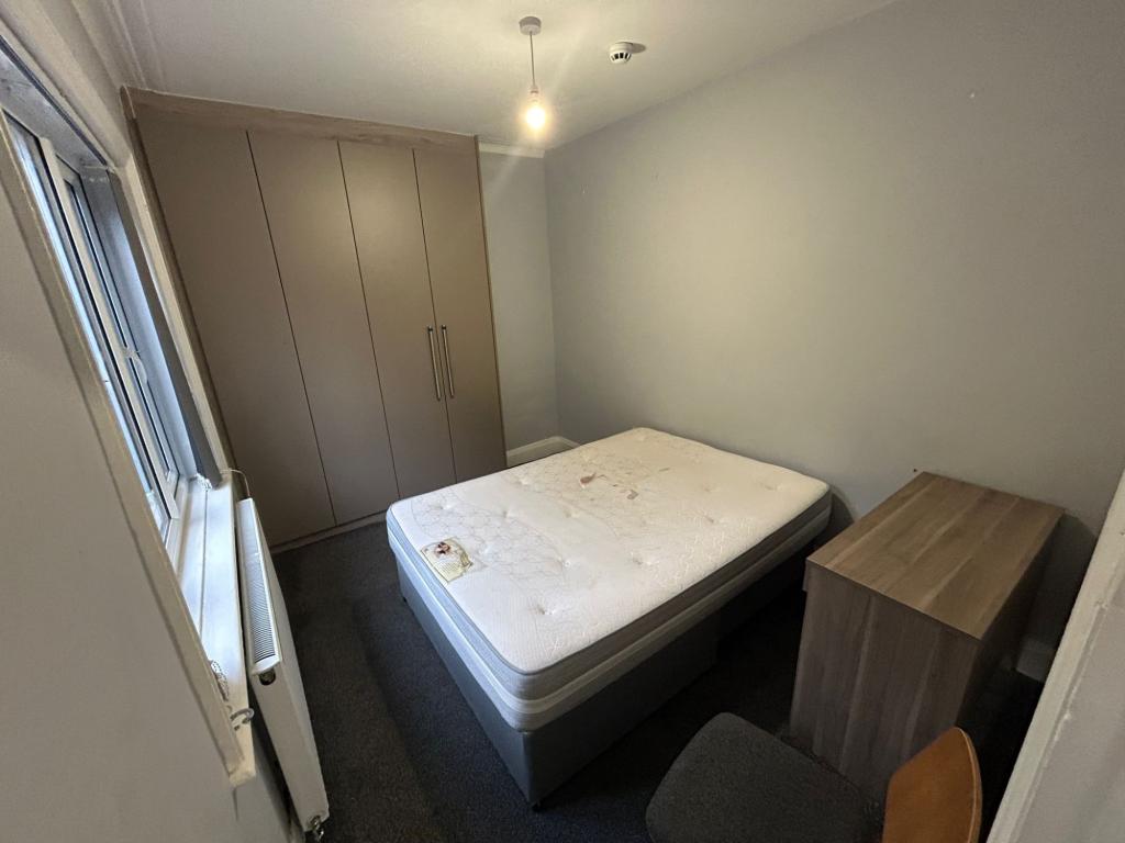 Photo of  Rokeby Gardens,  Leeds, LS6