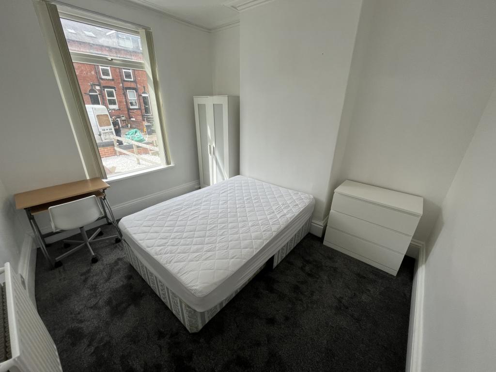 Photo of  Broomfield Terrace,  Leeds, LS6