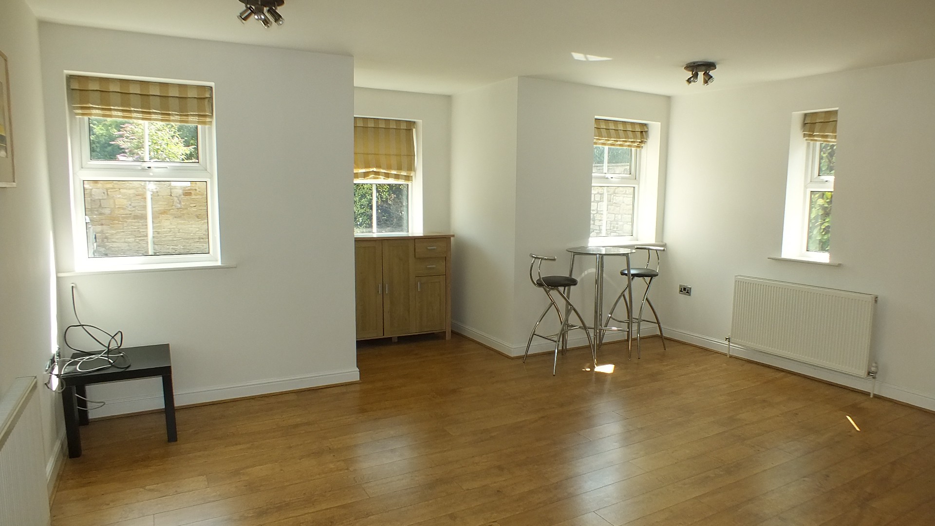 Photo of flat 1 Richmond Court , Rodley Lane, Leeds, LS13