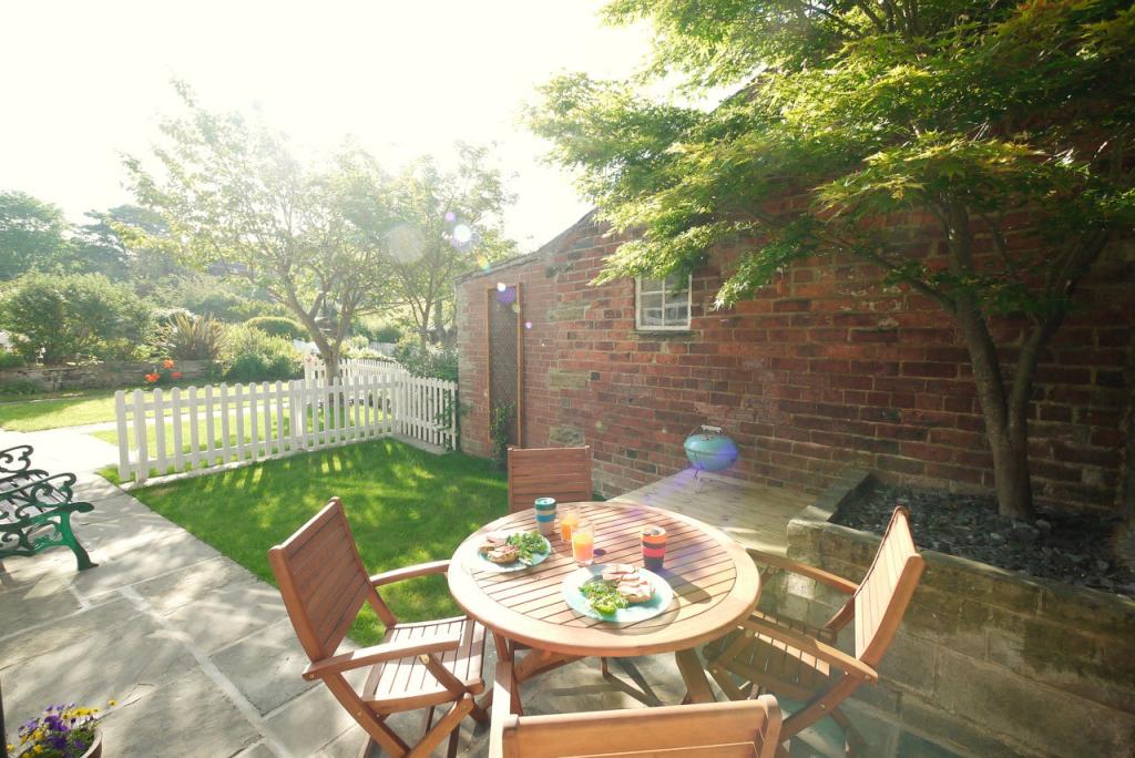 Photo of  Ellis Terrace,  Leeds, LS6