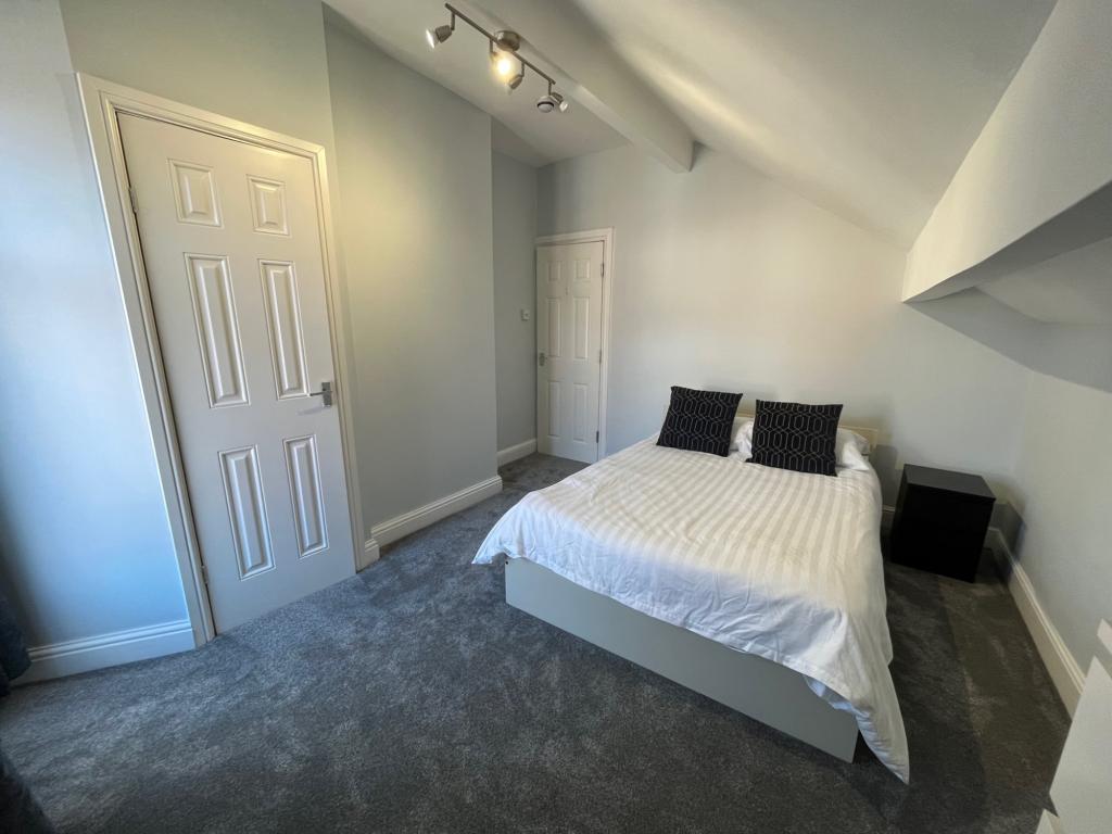 Photo of  Ash Road,  Leeds, LS6