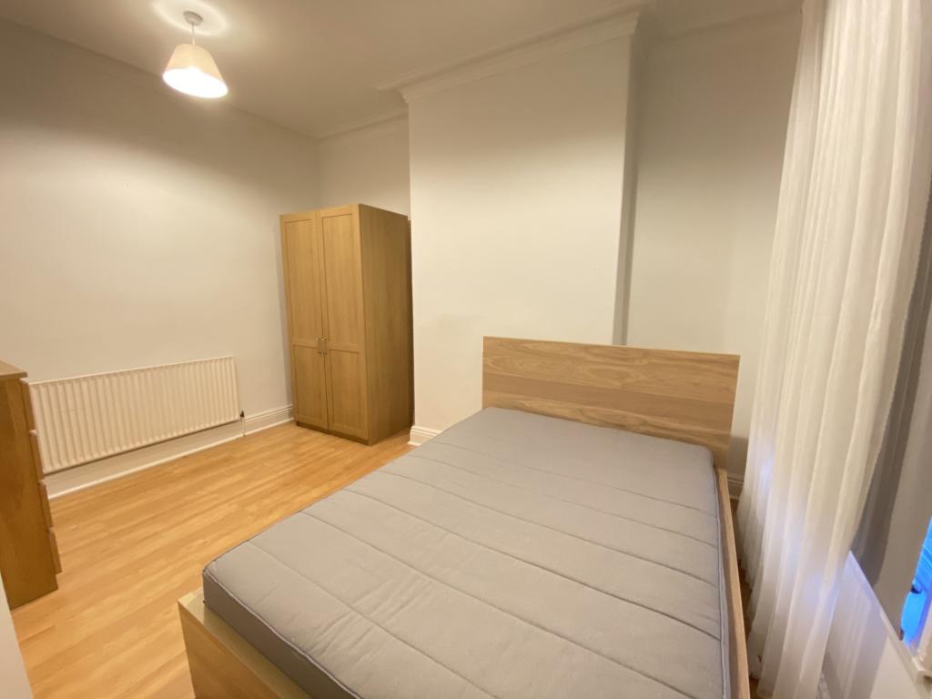 Photo of  Oakwood Avenue,  Leeds, LS8