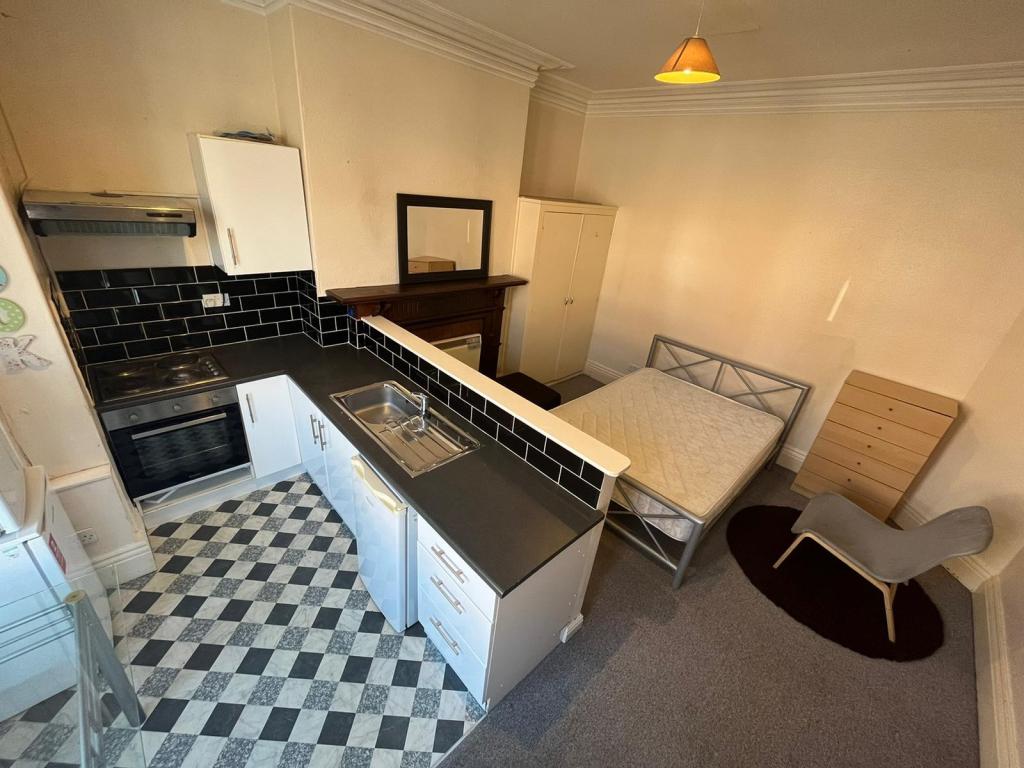 Photo of Ground Floor Front Manor Terrace,  Leeds, LS6