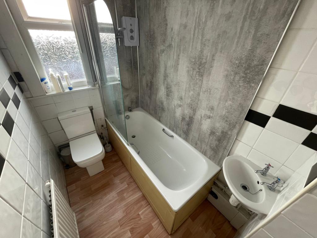 Photo of Top Back Manor Terrace,  Leeds, LS6
