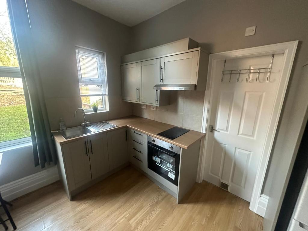 Photo of Flat 1 Moorland Avenue,  Leeds, LS6