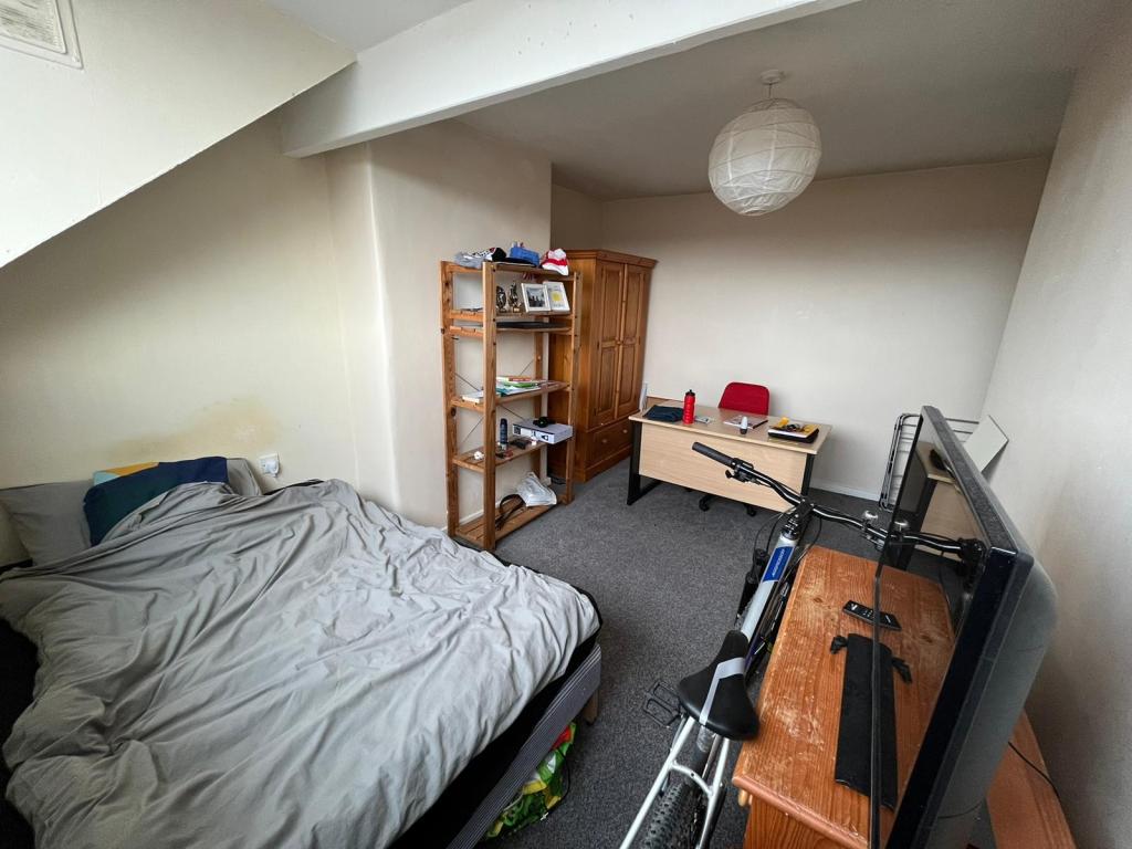 Photo of  Royal Park Grove,  Leeds, LS6