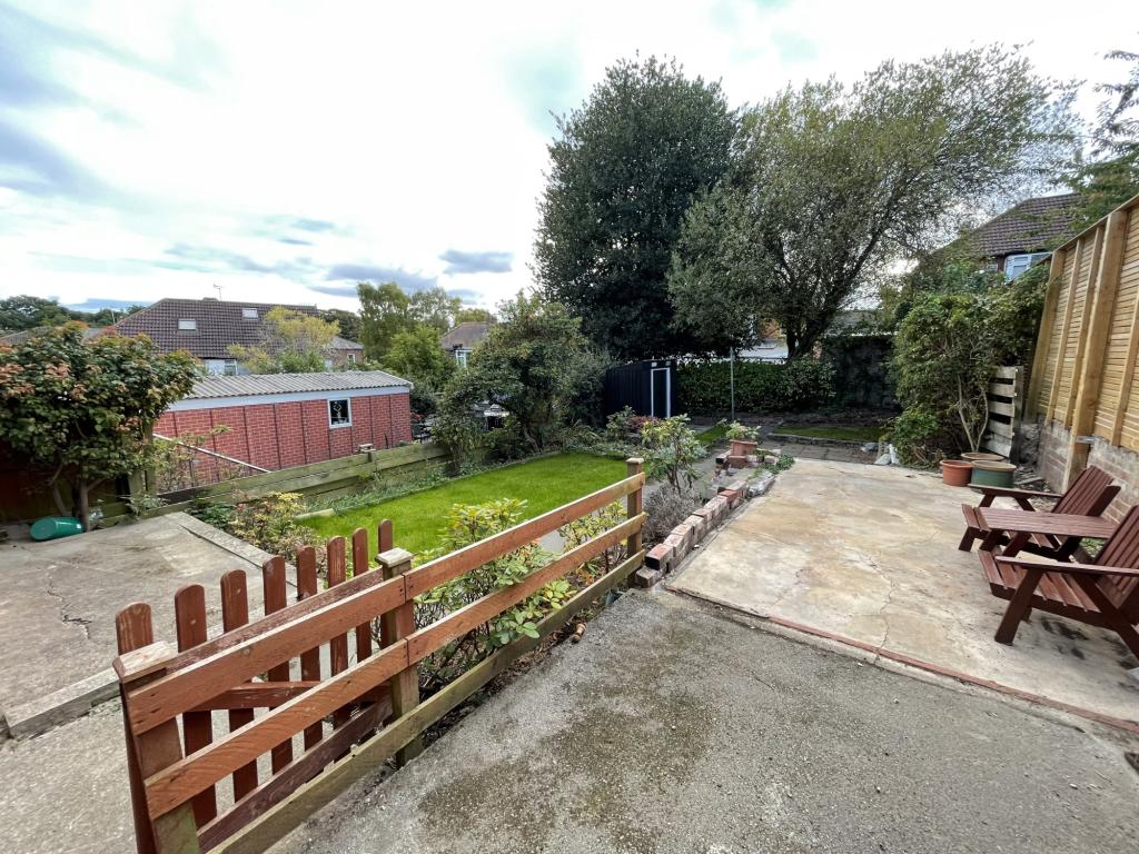 Photo of  Highthorne Mount,  Leeds, LS17