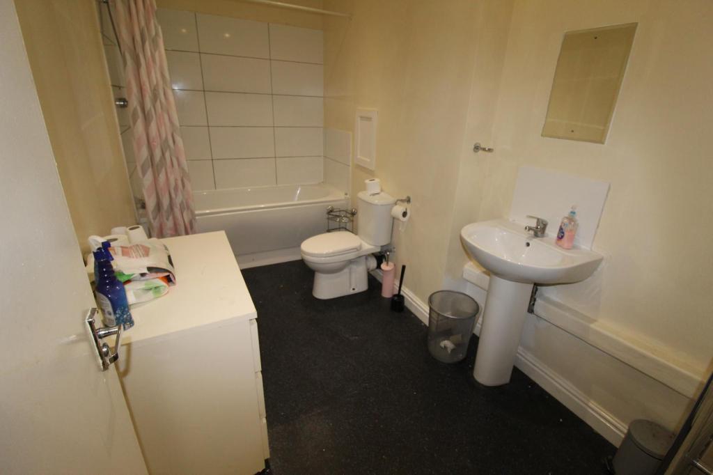 Photo of  Moorland Avenue,  Leeds, LS6