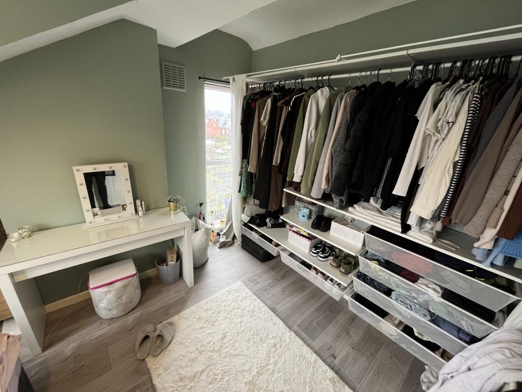 Photo of  Knowle Avenue,  Leeds, LS4