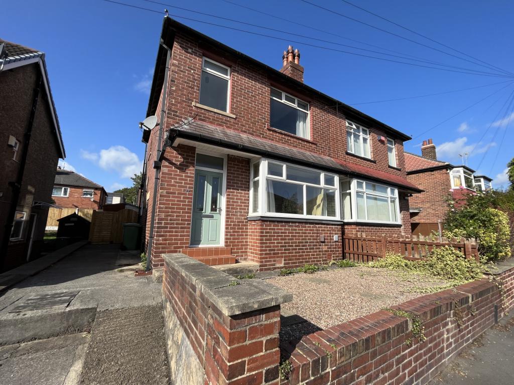 Photo of  Kirkstall Avenue,  Leeds, LS5