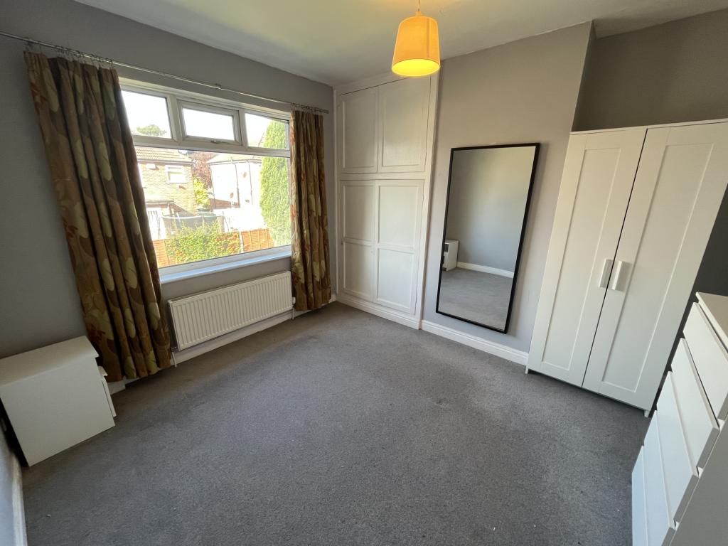 Photo of  Kirkstall Avenue,  Leeds, LS5