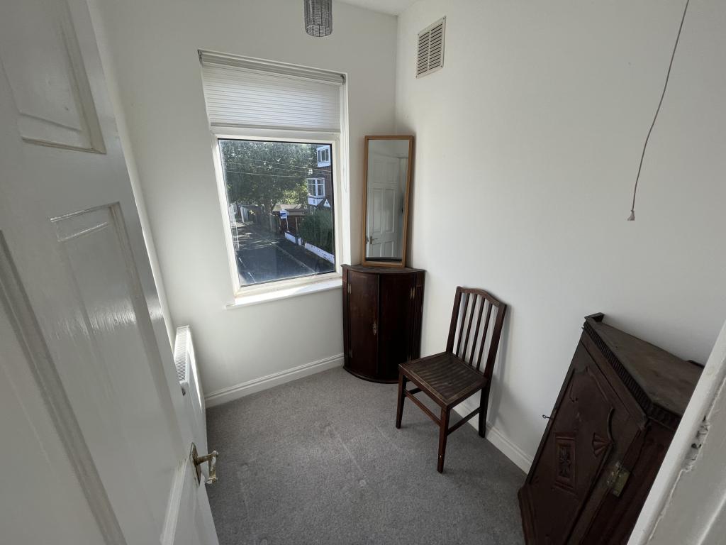 Photo of  Kirkstall Avenue,  Leeds, LS5