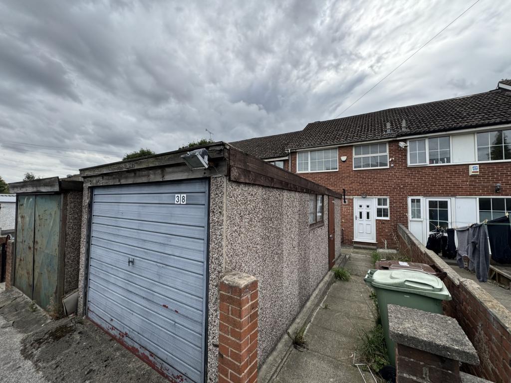 Photo of  Cedar Close,  Leeds, LS12