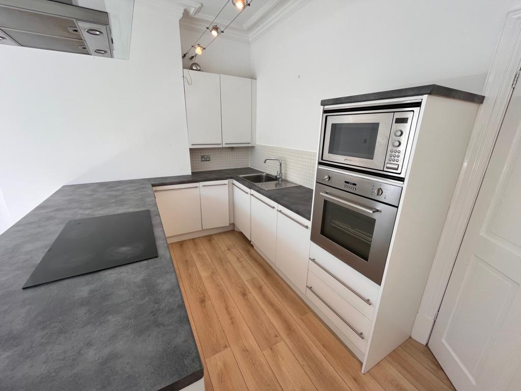 Photo of  Ashleigh Road,  Leeds, LS16