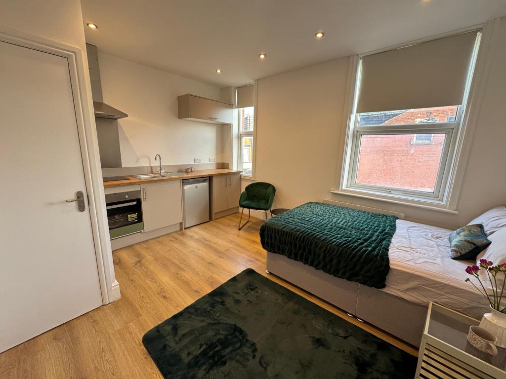 Photo of  133 Lodge Lane, Beeston, Leeds, LS11