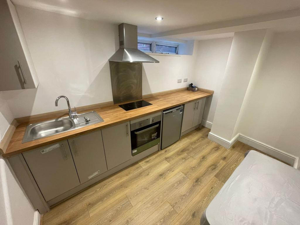 Photo of  133 Lodge Lane, Beeston, Leeds, LS11