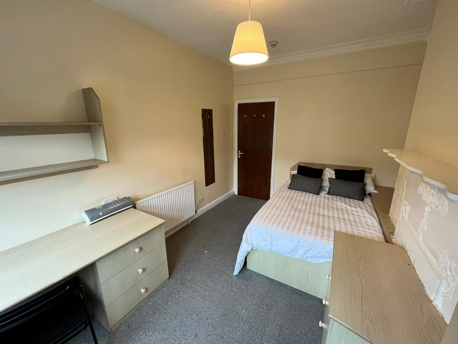 Photo of  Estcourt Terrace,  Leeds, LS6