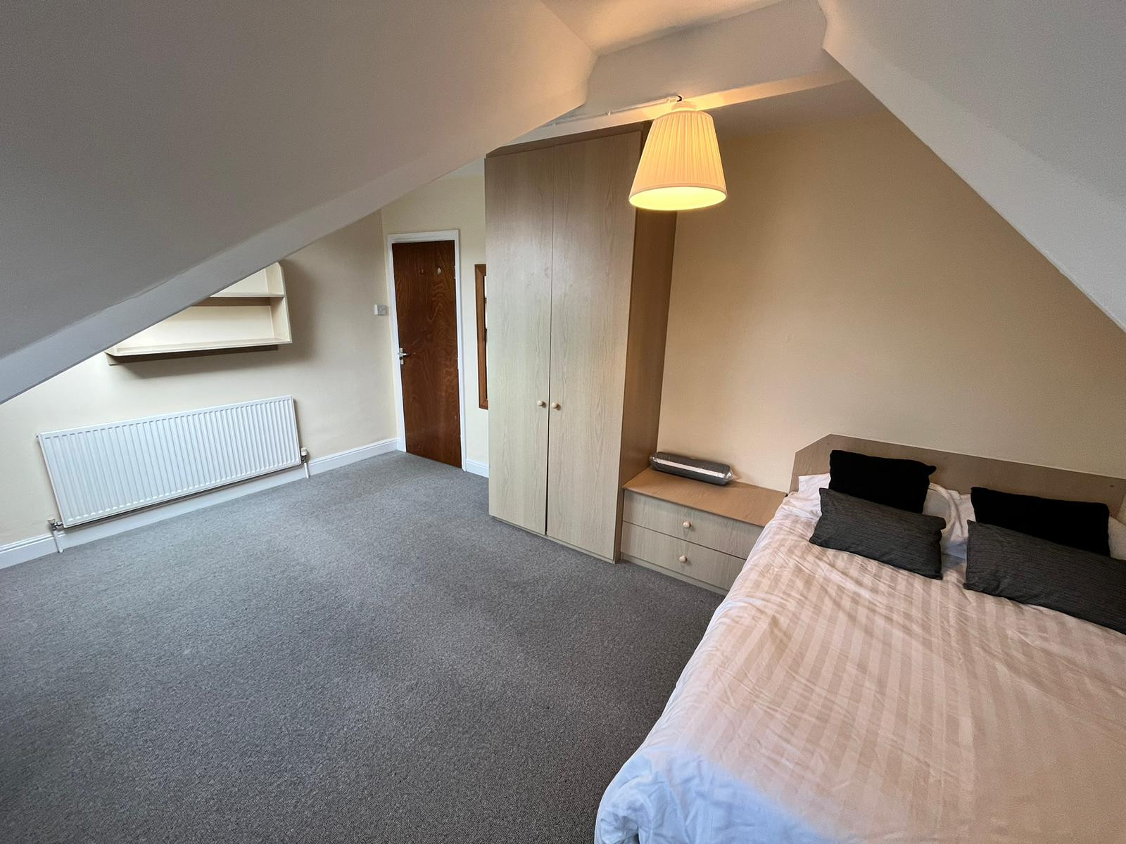 Photo of  Estcourt Terrace,  Leeds, LS6