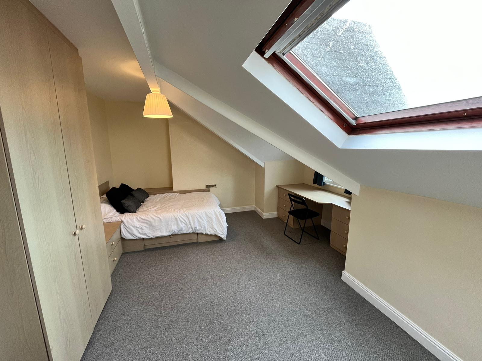 Photo of  Estcourt Terrace,  Leeds, LS6