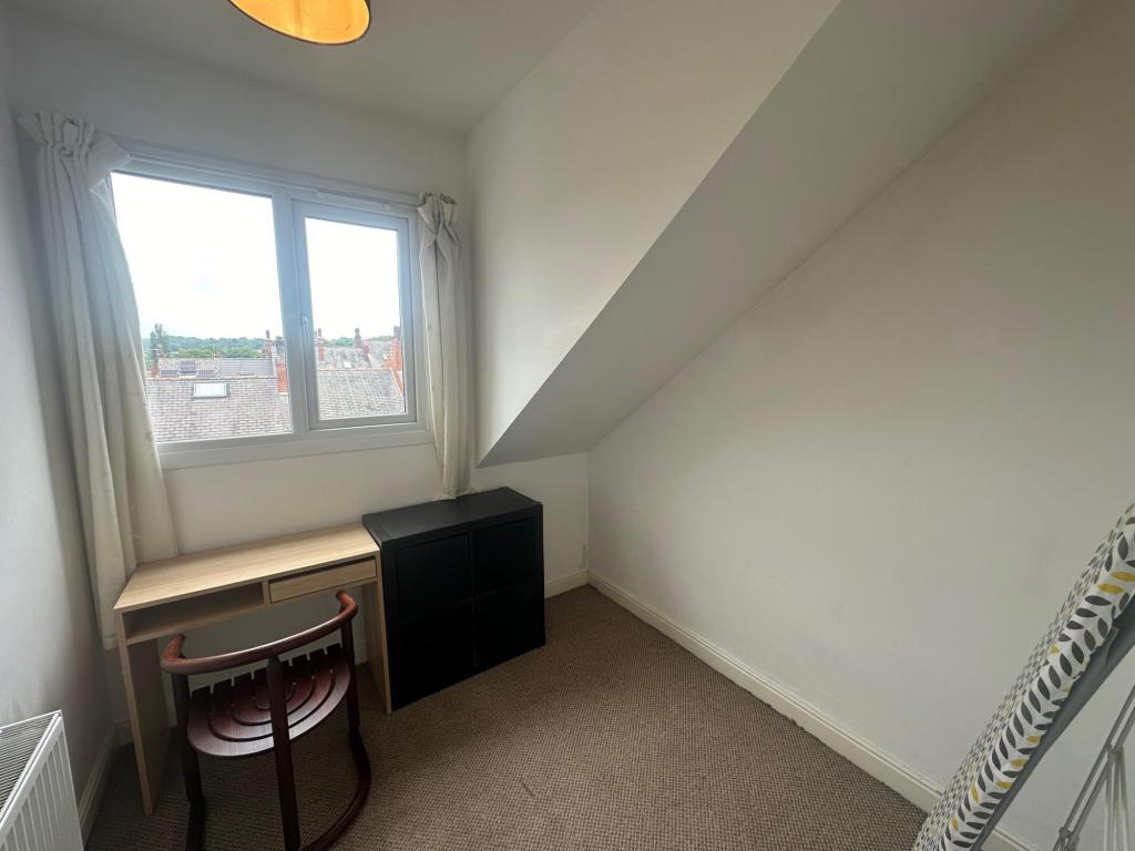 Photo of  Norman Mount,  Leeds, LS5