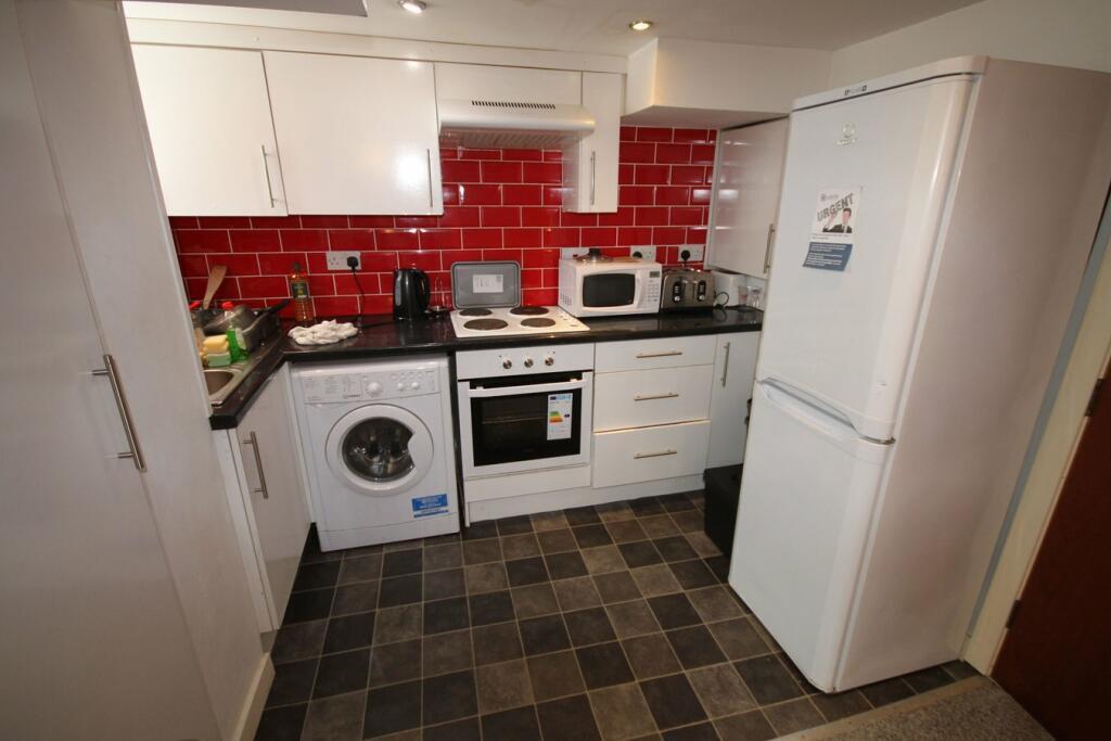 Photo of  Thornville Grove,  Leeds, LS6