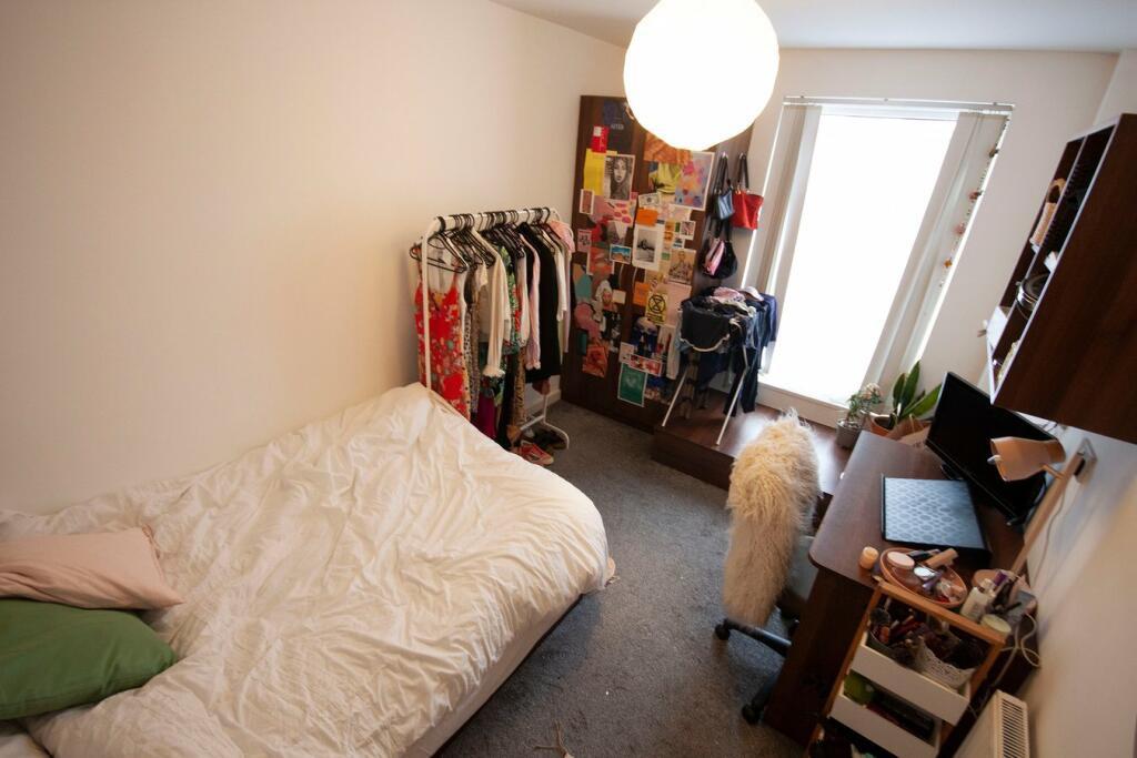 Photo of  Thornville Grove,  Leeds, LS6