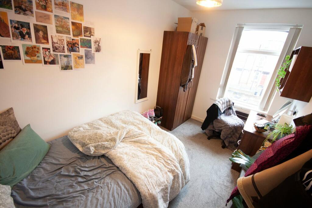 Photo of  Thornville Grove,  Leeds, LS6