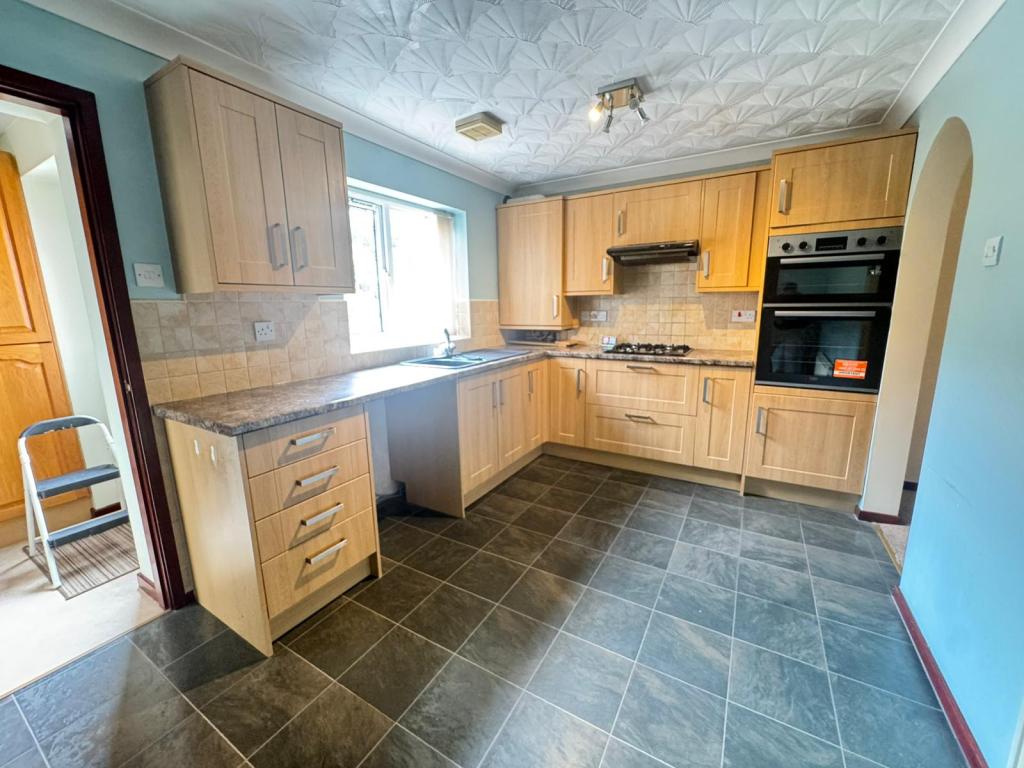 Photo of  Oxford Court Gardens,  Castleford, WF10