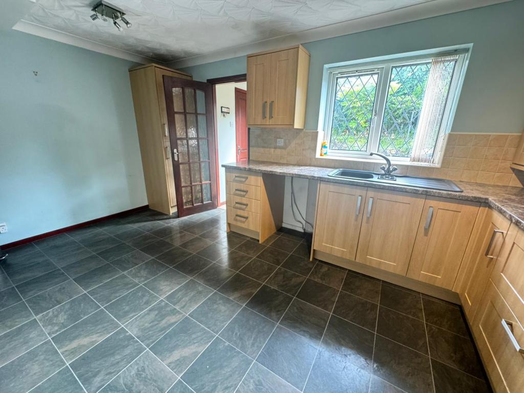 Photo of  Oxford Court Gardens,  Castleford, WF10