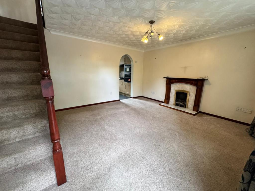 Photo of  Oxford Court Gardens,  Castleford, WF10