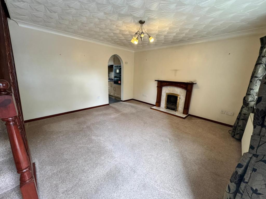 Photo of  Oxford Court Gardens,  Castleford, WF10