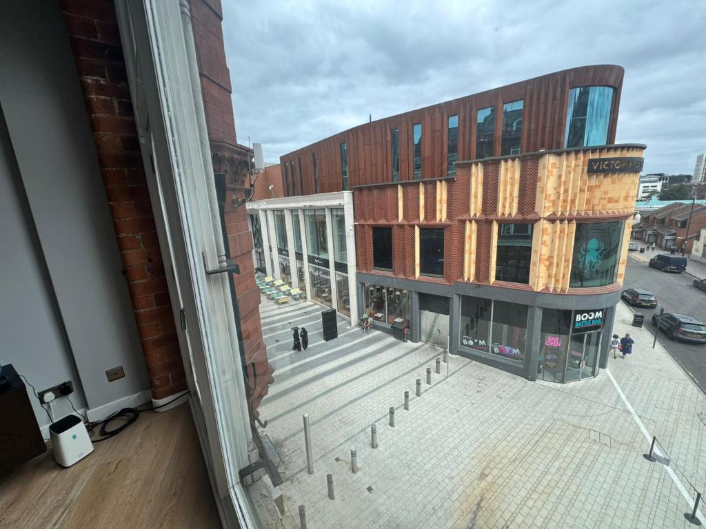 Photo of  1 Harewood Street,  Leeds, LS2