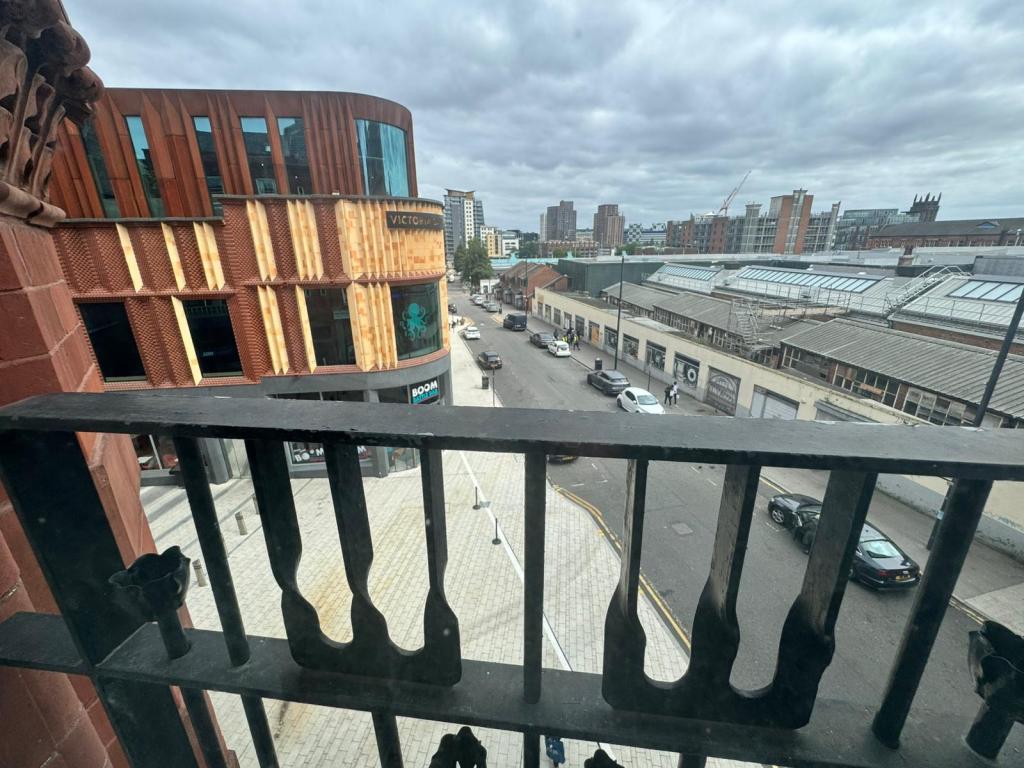 Photo of  1 Harewood Street,  Leeds, LS2