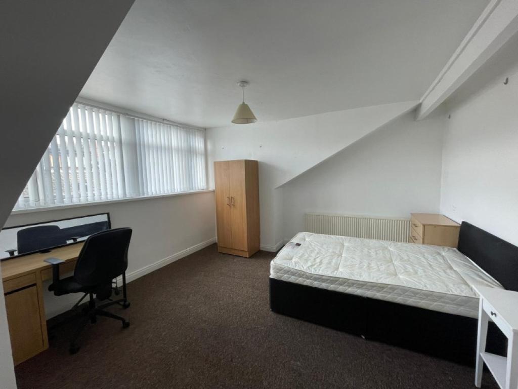 Photo of  Brudenell Mount,  Leeds, LS6