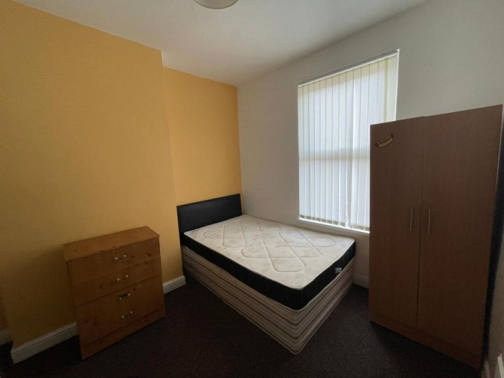 Photo of  Brudenell Mount,  Leeds, LS6
