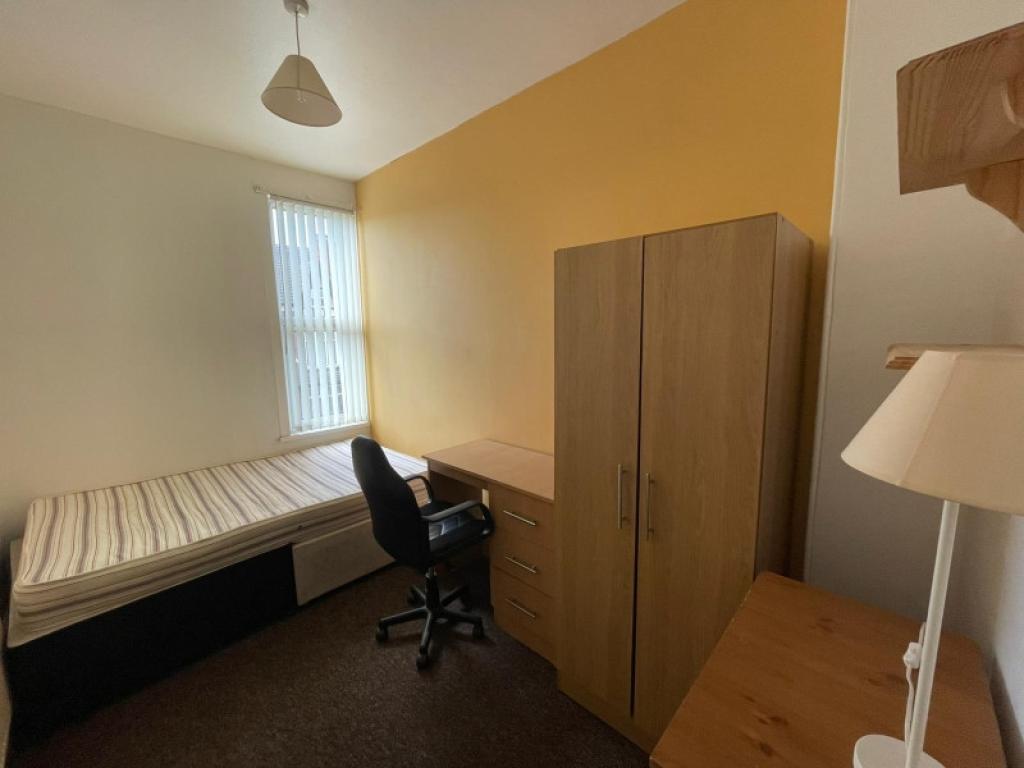 Photo of  Brudenell Mount,  Leeds, LS6