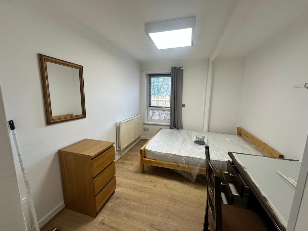 Photo of  Berkeley Court, Kelso Street, Leeds, LS2