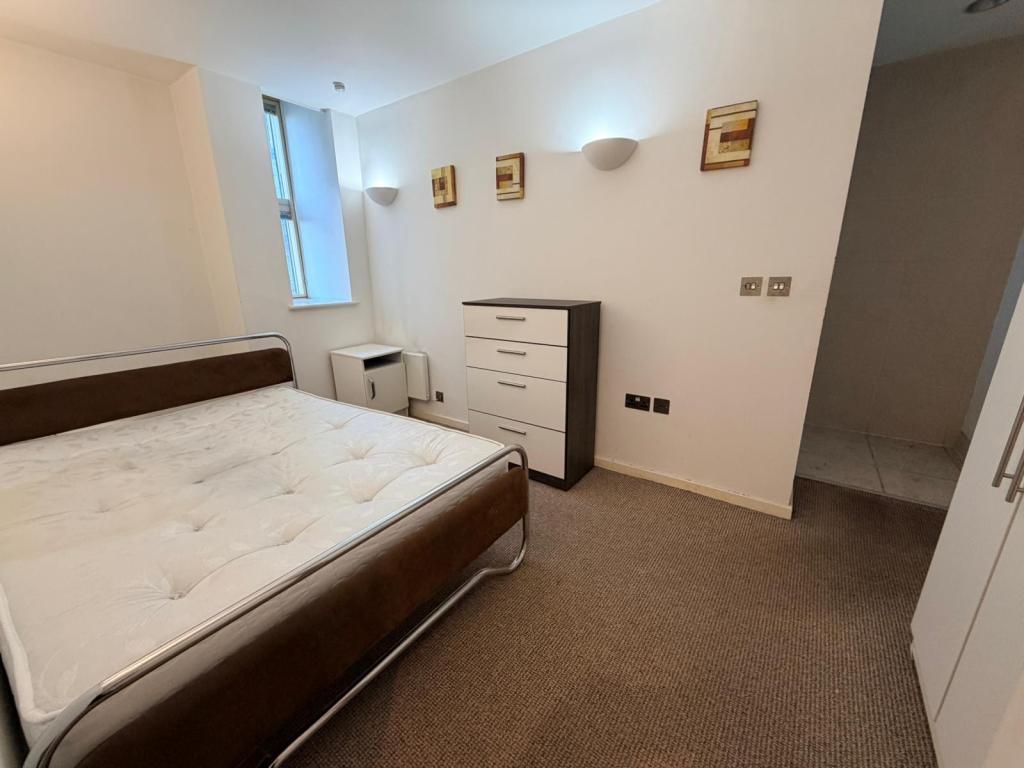 Photo of  West Point, Wellington Street, Leeds, LS1