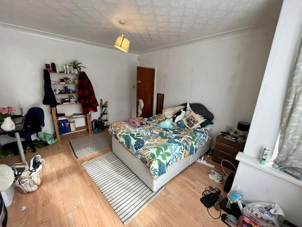 Photo of  Manor Terrace,  Leeds, LS6