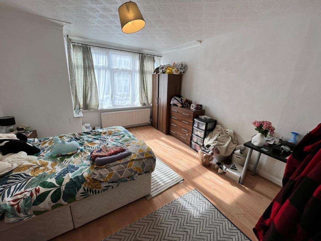 Photo of  Manor Terrace,  Leeds, LS6