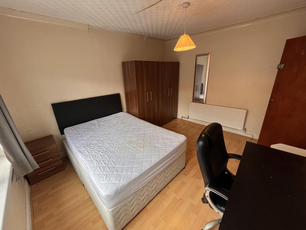 Photo of  Manor Terrace,  Leeds, LS6