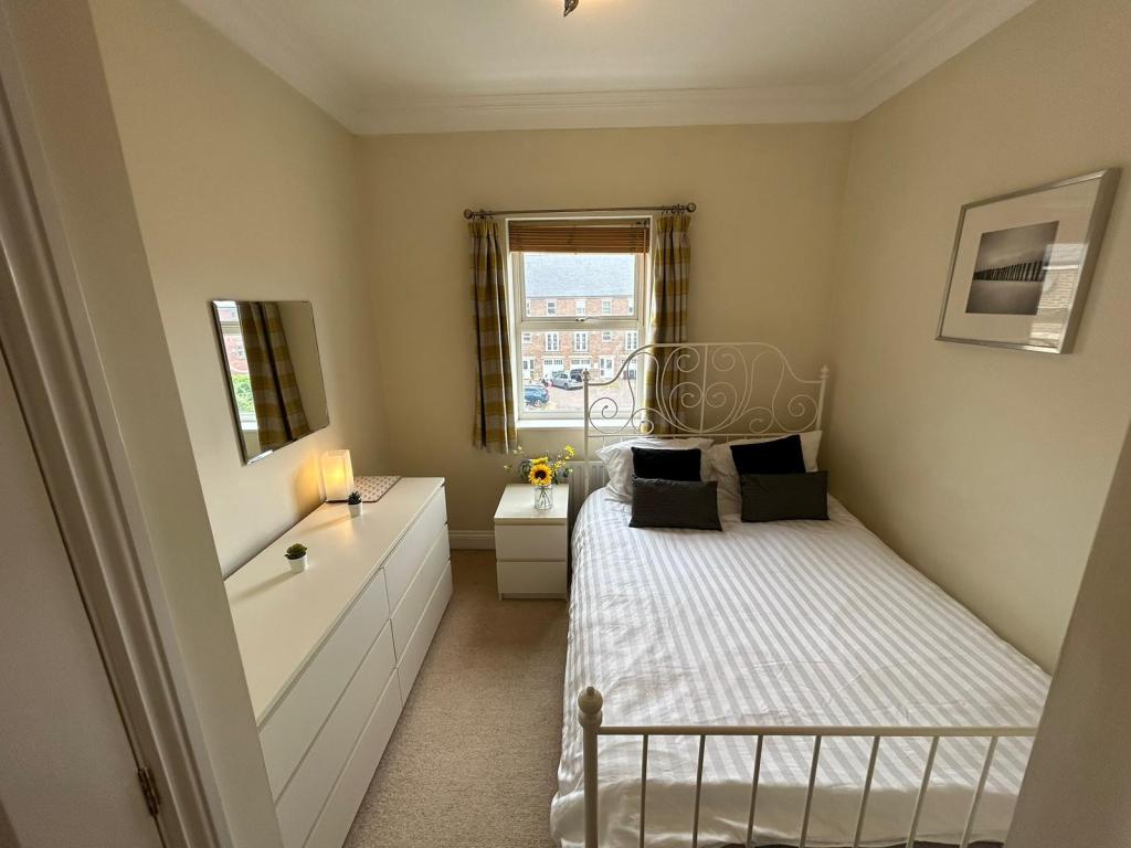 Photo of  Carisbrooke Road,  Leeds, LS16