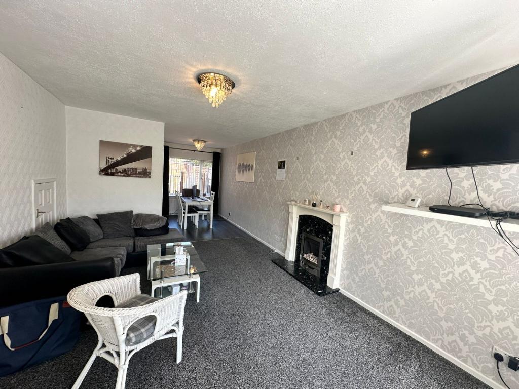 Photo of  Raynville Road,  Leeds, LS13