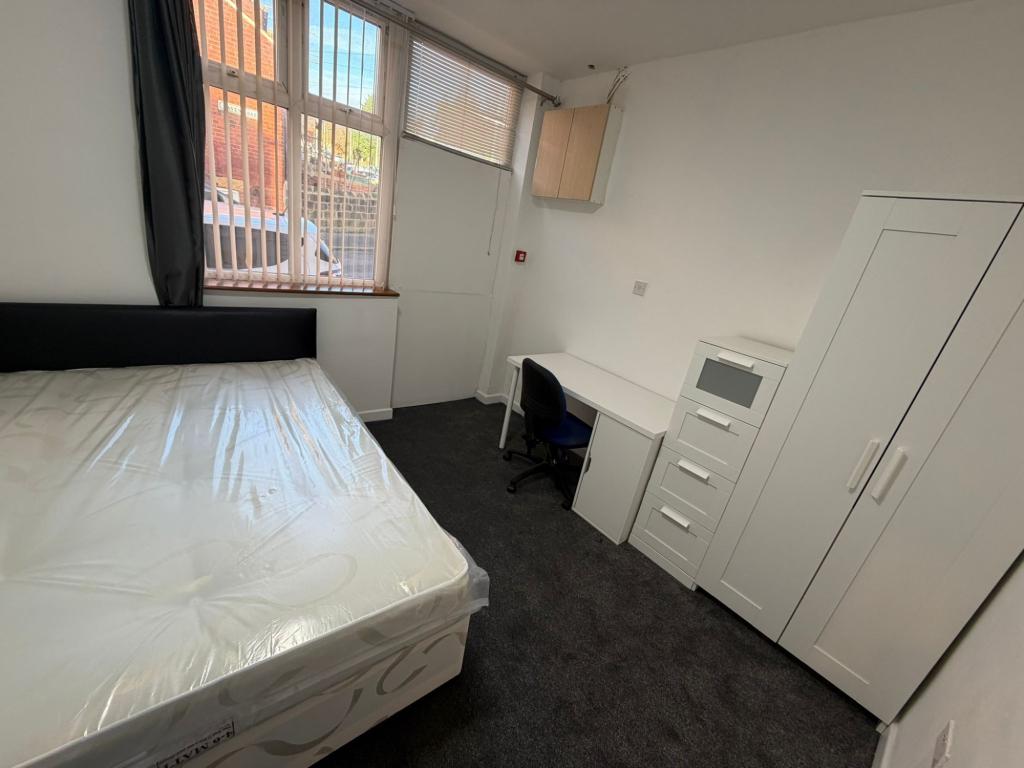 Photo of  Raven Road,  Leeds, LS6