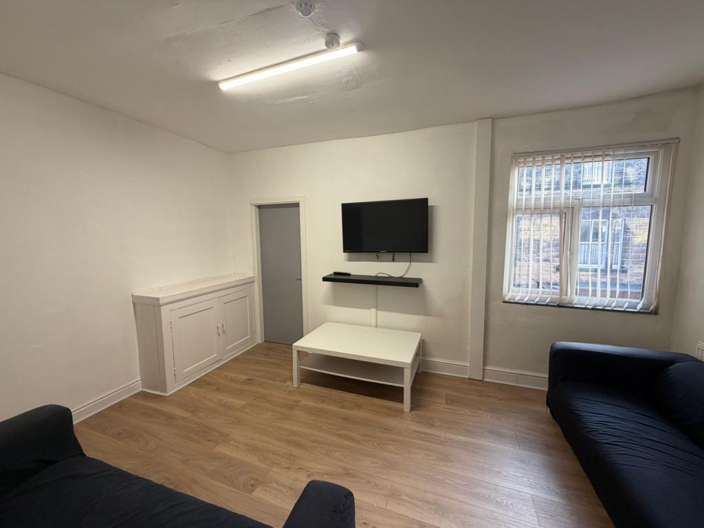 Photo of  Raven Road,  Leeds, LS6