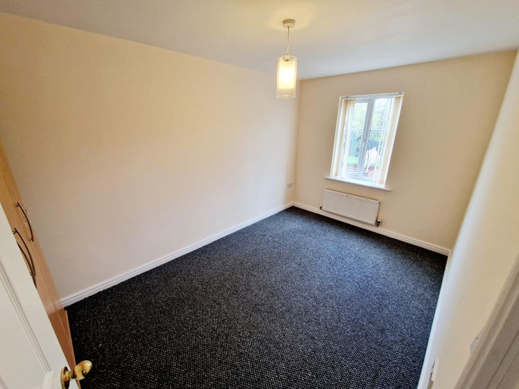 Photo of  Digpal Road, Churwell, Leeds, LS27