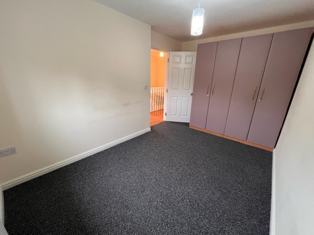 Photo of  Digpal Road, Churwell, Leeds, LS27
