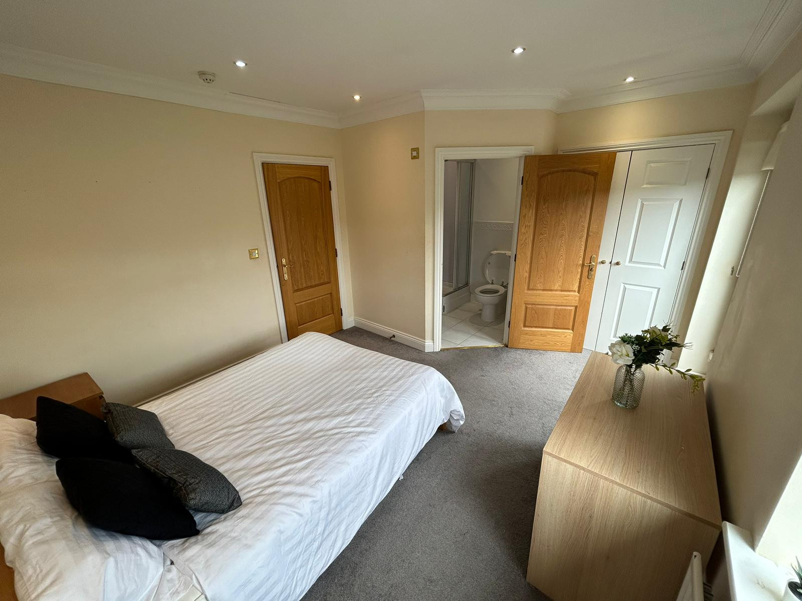 Photo of  Huntington Crescent,  Leeds, LS16