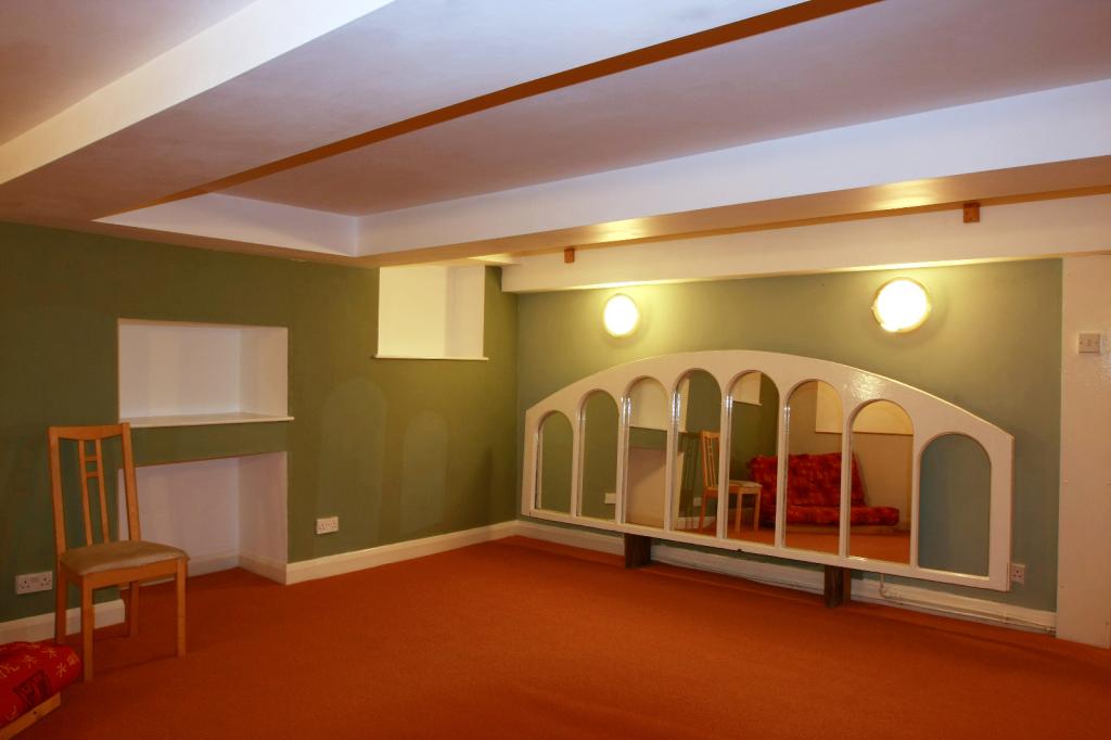 Photo of Ashwood 48 Headingley Lane,  Leeds, LS6